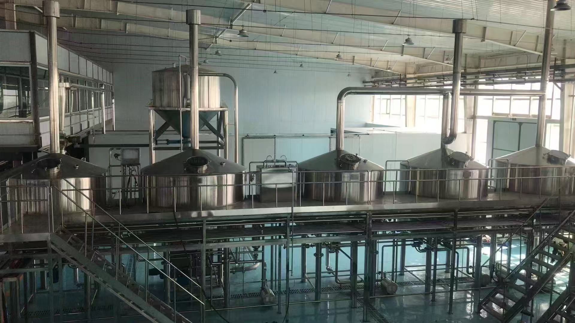 余杭精酿啤酒设备厂—精酿啤酒设备主要生产工艺与核心技术
